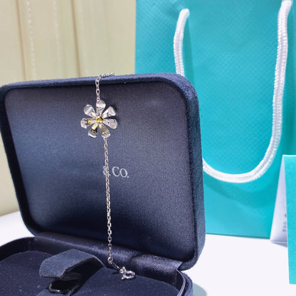 [Glow Muse ]FLOWER RETURN TO TIF BRACELET