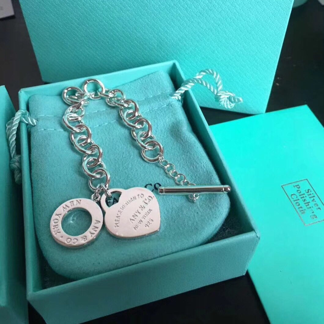 [Glow Muse ]LOVE HEART PIN BUCKLE RETURN TO TIF SILVER BRACELET