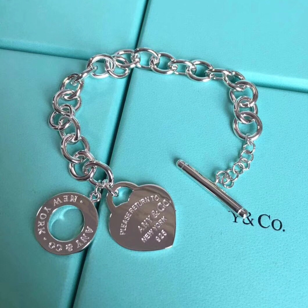 [Glow Muse ]LOVE HEART PIN BUCKLE RETURN TO TIF SILVER BRACELET