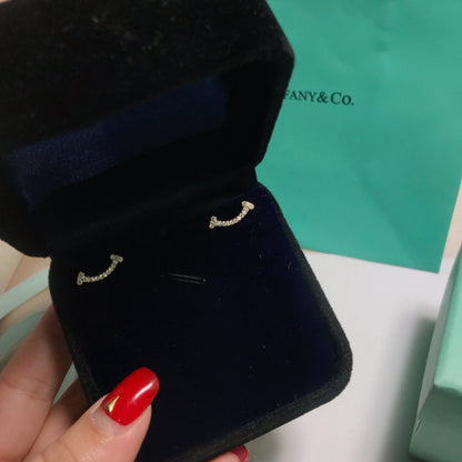 [Glow Muse ]SMILE DIAMOND EARRINGS